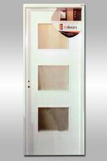 Puerta placa de madera para interior.